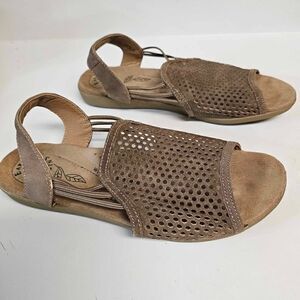 Earth Origins "Hadley" Slip On Sandals